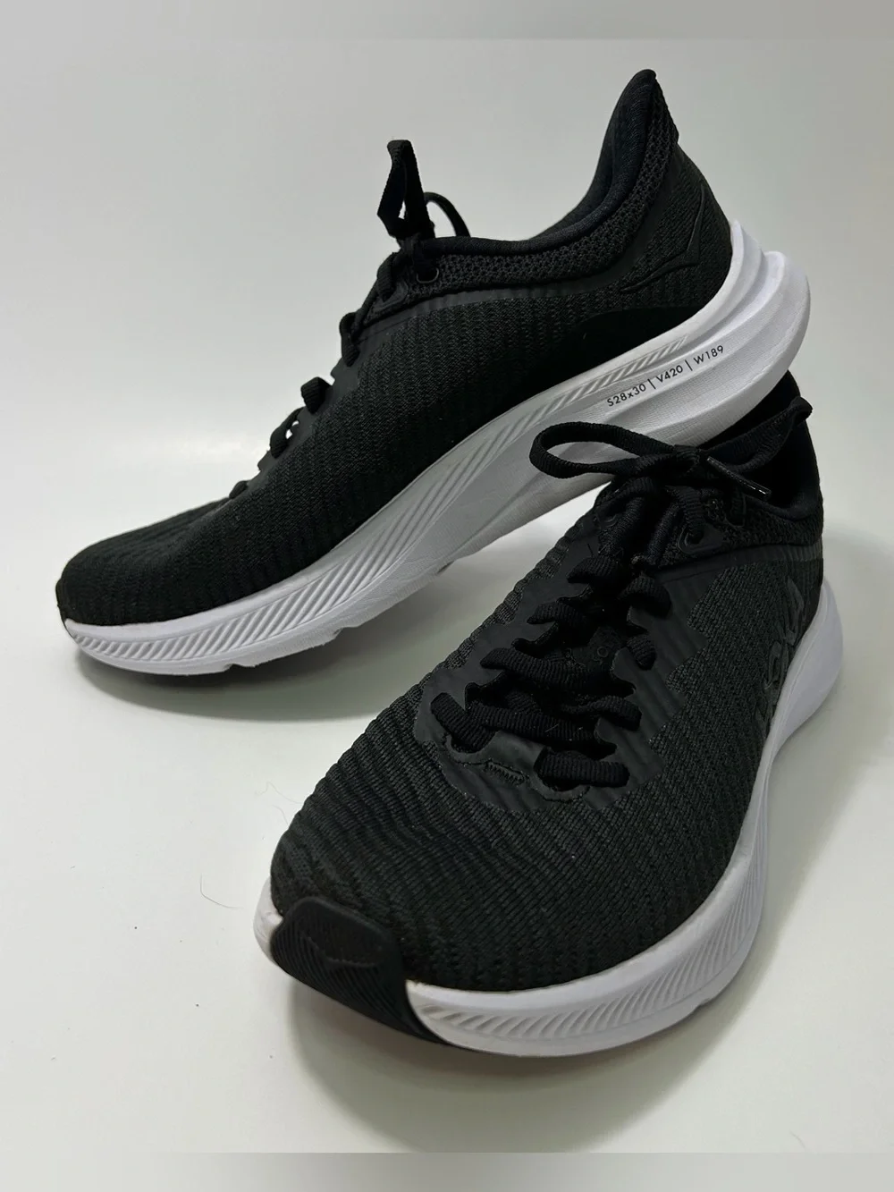 Hoka One One like new